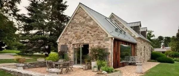 抱团同居式养老，在上海郊区变成了现实