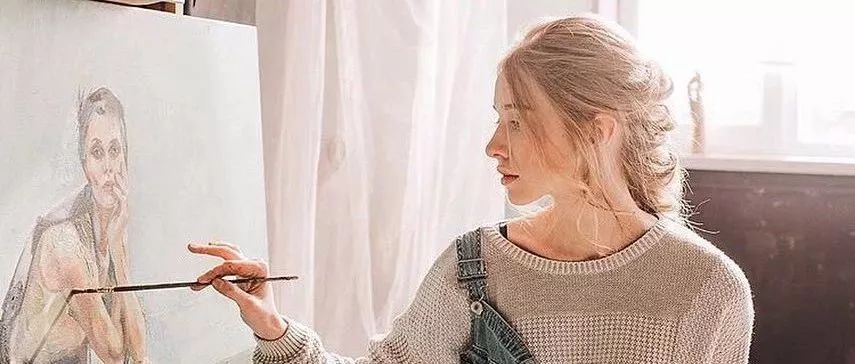 如果你恰好有一个艺术生女朋友，恭喜你......