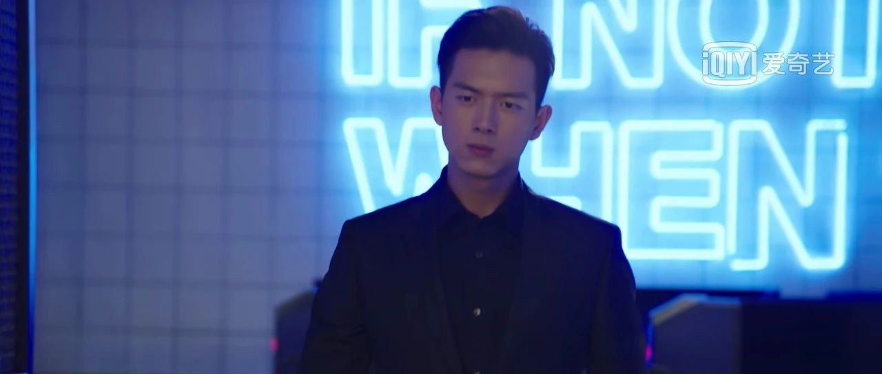 《亲爱的，热爱的》中的服装色彩搭配