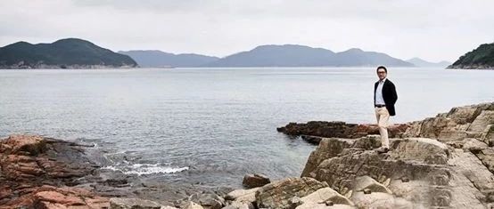 设计师梁志天的家曝光！位于香港、面朝大海！